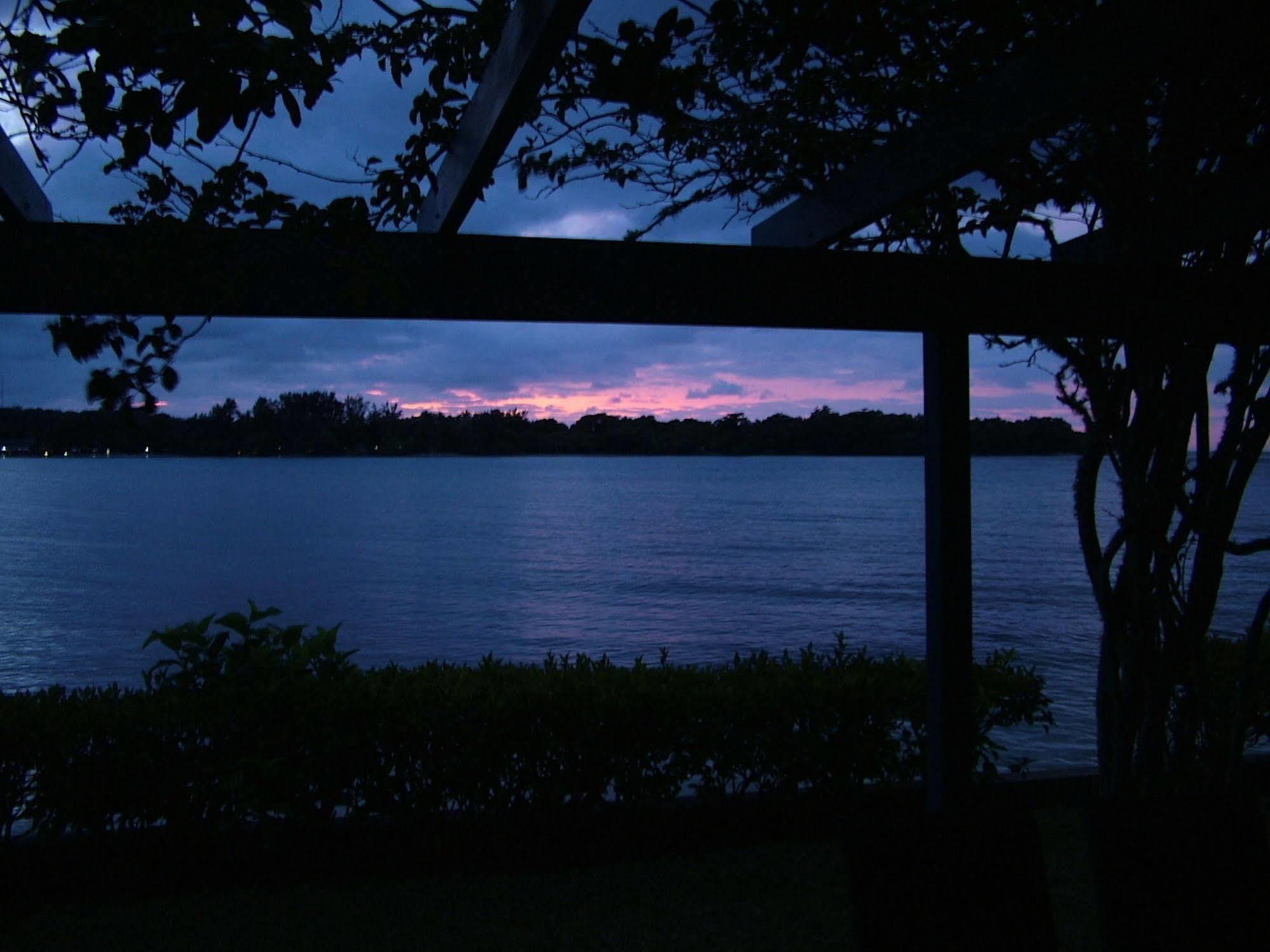 Pacific Lagoon Apartments Port Vila Exterior foto